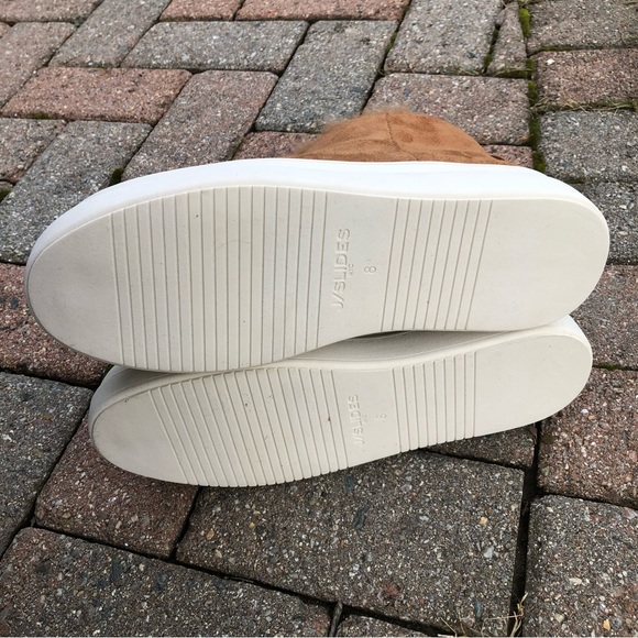 Suede Water Resistant Ankle Booties ๐ค๐ค - Picture 7 of 15